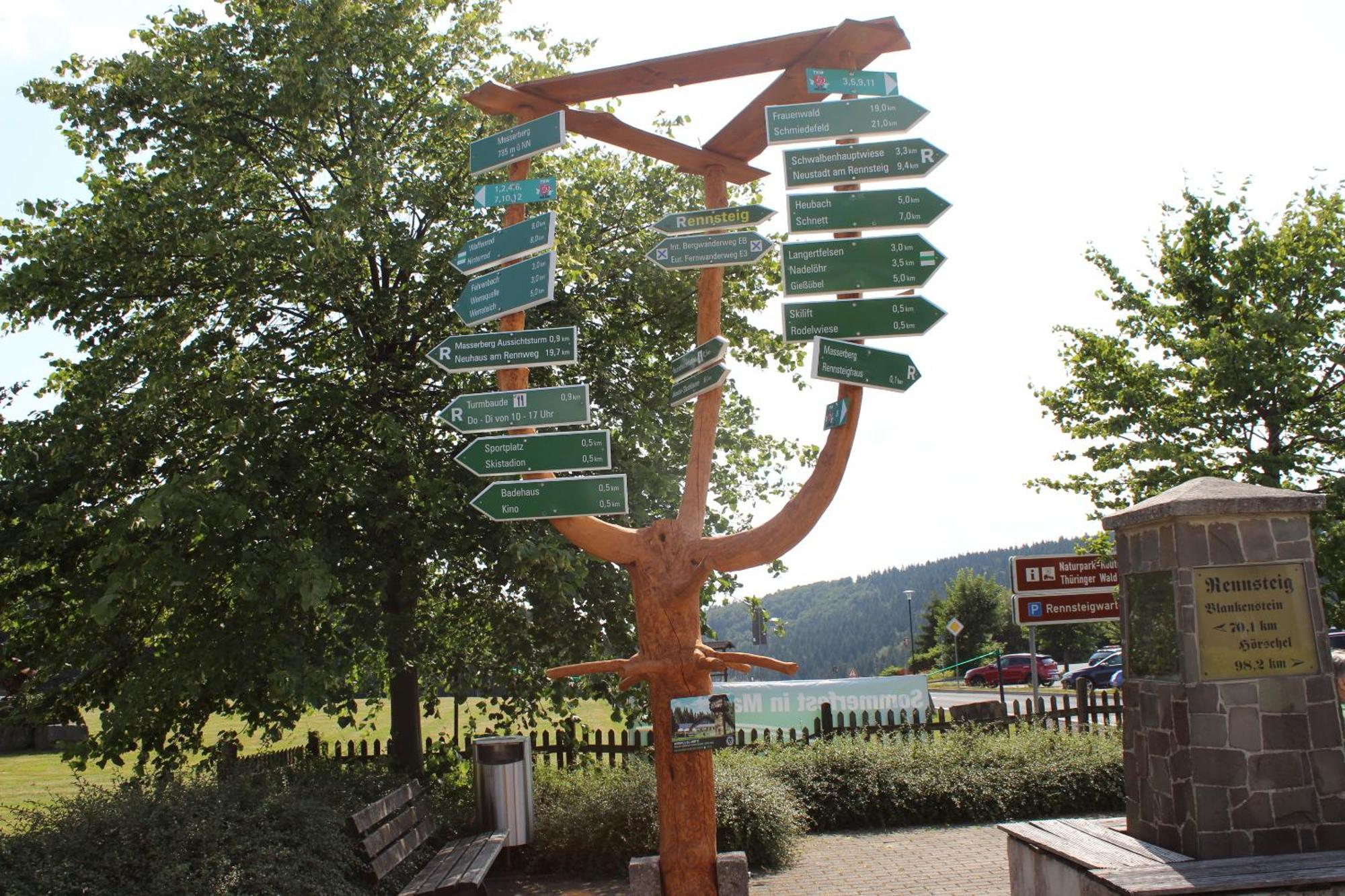 Hotel Schoene Aussicht Masserberg Exteriör bild